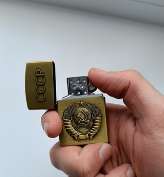 Зажигалка СССР - вид 4